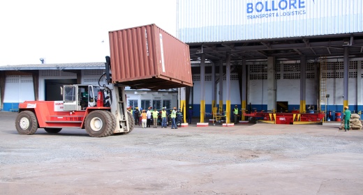  Bolloré ouvre une nouvelle station d’empotage de cacao dans la zone portuaire de San Pedro feature image